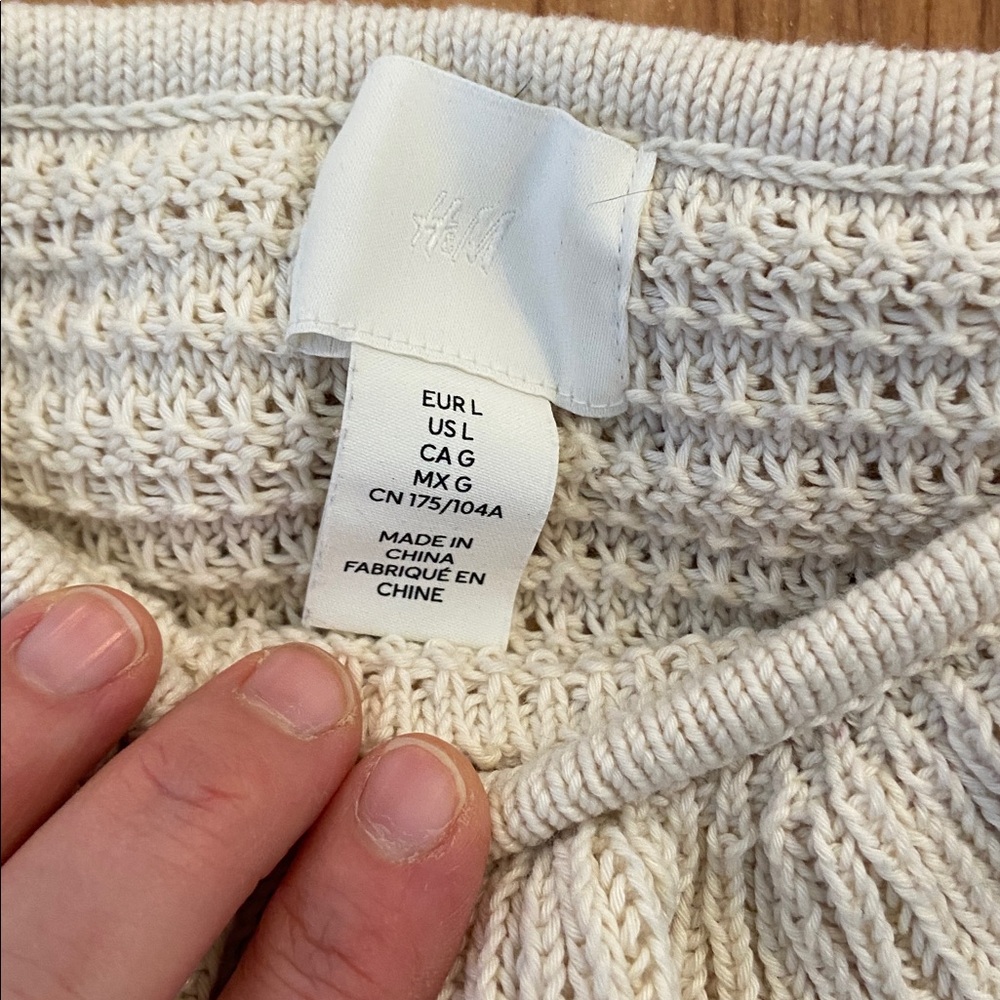TWO H&M cropped crochet ruffled sweaters - cotton blend! L and XL - Picture 3 of 8